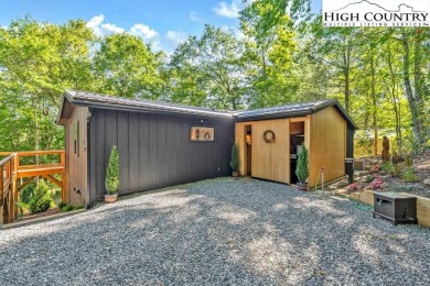 Better Than New in Linville Land Harbor! 

This completely on Land Harbor Golf Course in North Carolina - for sale on GolfHomes.com, golf home, golf lot