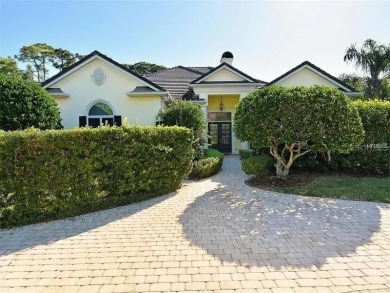 Large 4 bedroom, 4 bath home on over half an acre bordering the on The Oaks Club in Florida - for sale on GolfHomes.com, golf home, golf lot