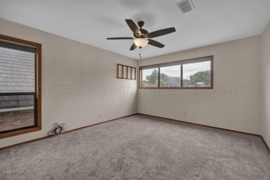Welcome to this adorable home nestled in the Tascosa Country on Tascosa Country Club in Texas - for sale on GolfHomes.com, golf home, golf lot