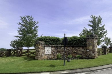Golfers Paradise! Just a year old and overlooking Fair Oaks golf on Fair Oaks Golf Club in Tennessee - for sale on GolfHomes.com, golf home, golf lot