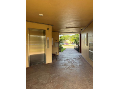 Freshly painted 1-bedroom, 1-bathroom condo located on the on Sunrise Lakes Phase III in Florida - for sale on GolfHomes.com, golf home, golf lot