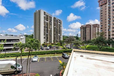 Are you looking for a beautifully maintained 1 bed, 1 bath, 1 on Pearl Country Club in Hawaii - for sale on GolfHomes.com, golf home, golf lot