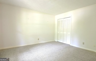 This is your opportunity to live in the heart of Peachtree City on Braelinn Golf Club in Georgia - for sale on GolfHomes.com, golf home, golf lot