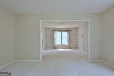 This is your opportunity to live in the heart of Peachtree City on Braelinn Golf Club in Georgia - for sale on GolfHomes.com, golf home, golf lot