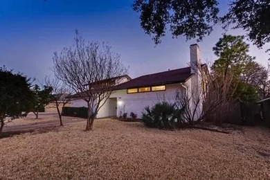 Bring your vision and creativity to this spacious 5-bedroom on The Country Place in Texas - for sale on GolfHomes.com, golf home, golf lot