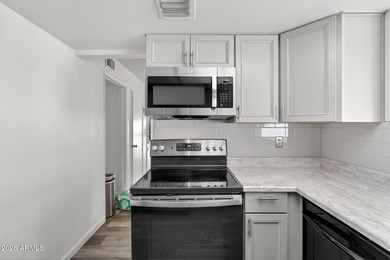 Enjoy sunset views from the courtyard patio-perfect for on Ahwatukee Country Club in Arizona - for sale on GolfHomes.com, golf home, golf lot