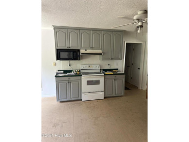Opportunity Awaits in Ocean Isle Beach!

This 3-bedroom, 2-bath on Sea Trail Golf Resort in North Carolina - for sale on GolfHomes.com, golf home, golf lot