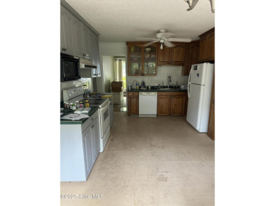 Opportunity Awaits in Ocean Isle Beach!

This 3-bedroom, 2-bath on Sea Trail Golf Resort in North Carolina - for sale on GolfHomes.com, golf home, golf lot