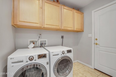 Beautiful Townhome in Sought-After Apache Wells II! Welcome to on Apache Wells Country Club in Arizona - for sale on GolfHomes.com, golf home, golf lot