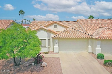 Beautiful Townhome in Sought-After Apache Wells II! Welcome to on Apache Wells Country Club in Arizona - for sale on GolfHomes.com, golf home, golf lot
