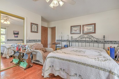 This stunning contemporary ranch home is situated on 1.71 acres on Link Hills Country Club in Tennessee - for sale on GolfHomes.com, golf home, golf lot