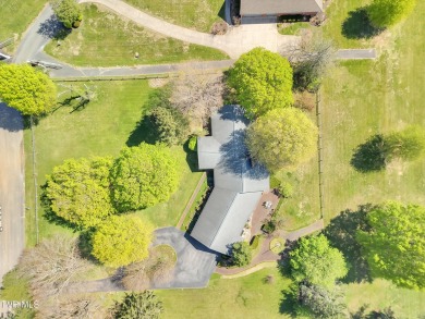 This stunning contemporary ranch home is situated on 1.71 acres on Link Hills Country Club in Tennessee - for sale on GolfHomes.com, golf home, golf lot