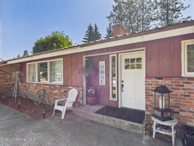 Spacious 3/2 single-level brick home very close to Pinehurst on The Pinehurst Golf Course in Idaho - for sale on GolfHomes.com, golf home, golf lot