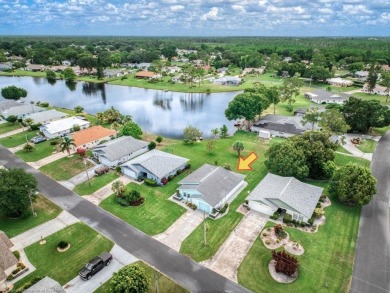 BEAUTIFULLY REMODELED! WONDERFUL LAKE VIEWS! GOLF COMMUNITY! on Golf Hammock Country Club in Florida - for sale on GolfHomes.com, golf home, golf lot