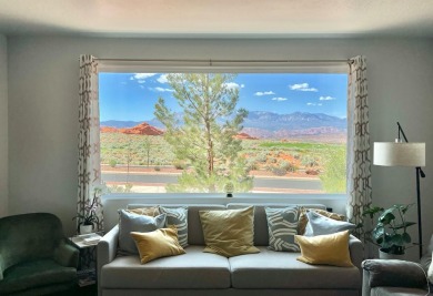 Golfers paradise, resort lifestyle+ million dollar views on edge on Sand Hollow Golf Resort in Utah - for sale on GolfHomes.com, golf home, golf lot