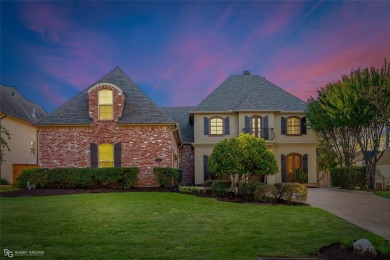 This stunning 4-bedroom, 4-bathroom home is located in the on Southern Trace Country Club in Louisiana - for sale on GolfHomes.com, golf home, golf lot