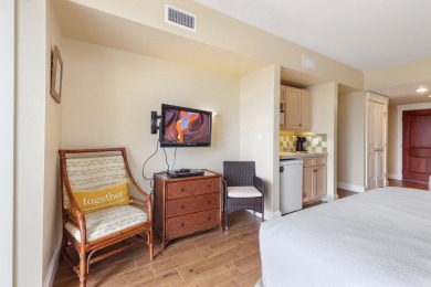 Perched on the 6th floor, this versatile condo features 2 on Sandestin Golf and Beach Resort - Raven in Florida - for sale on GolfHomes.com, golf home, golf lot