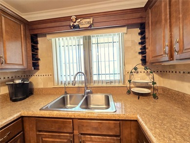 PACKED WITH POTENTIAL!! Not IN FLOOD! NO HOA RULES OR FEES! on Clearwater Executive Golf Course in Florida - for sale on GolfHomes.com, golf home, golf lot