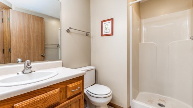 Comfortable 1 bed, 2 bath Walnut Hill Golf Villa with on Eagle Ridge Inn and Resort in Illinois - for sale on GolfHomes.com, golf home, golf lot