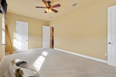 LAKES OF LADY LAKE *PRICE IMPROVEMENT* Executive-style Biscayne on Lakes of Lady Lake Golf Course in Florida - for sale on GolfHomes.com, golf home, golf lot