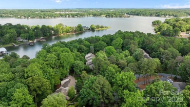 Enjoy peaceful living in this four-bed, three-bath townhome on River Hills Country Club in South Carolina - for sale on GolfHomes.com, golf home, golf lot