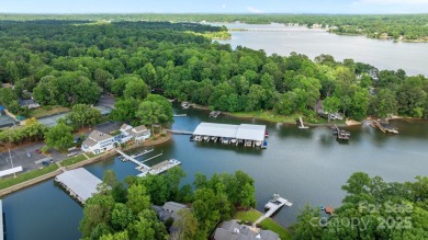 Enjoy peaceful living in this four-bed, three-bath townhome on River Hills Country Club in South Carolina - for sale on GolfHomes.com, golf home, golf lot