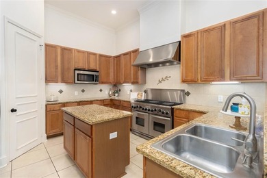 Discover refined living in this elegant 3 bedroom, 2 bath on Cascades Golf Club in Texas - for sale on GolfHomes.com, golf home, golf lot