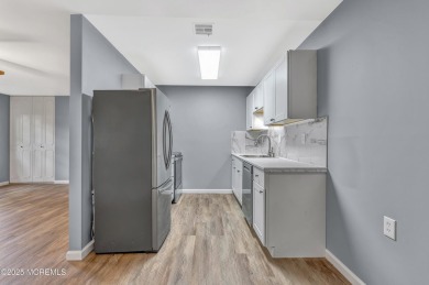 Welcome to this Beautifully Renovated 2 Bedroom 1 Bath End-Unit on Greenbriar Woodlands in New Jersey - for sale on GolfHomes.com, golf home, golf lot