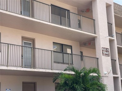 REDUCED TO SELL- LOWEST PRICED 2/1.5 
 Fabulous condo in PHASE on Sunrise Lakes Phase IV Golf Course in Florida - for sale on GolfHomes.com, golf home, golf lot