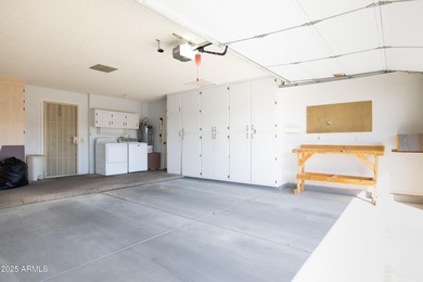 Fresh, bright, and ready for fun! This inviting 2 bedroom, 2 on Sun City Lakes West and East in Arizona - for sale on GolfHomes.com, golf home, golf lot