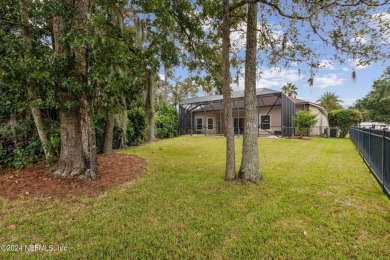 **Seller offering $7,500 in concessions!** *Screened-In Pool on Eagle Harbor Golf Club in Florida - for sale on GolfHomes.com, golf home, golf lot