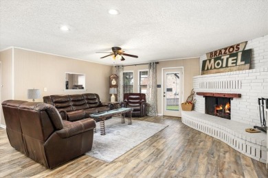 Welcome to your spacious retreat in the heart of Decordova Bend on De Cordova Bend Country Club in Texas - for sale on GolfHomes.com, golf home, golf lot