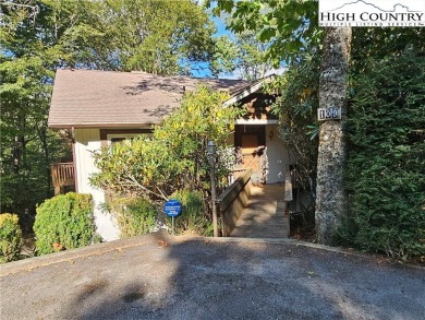 Welcome to this 3-bedroom, 3-bath mountain home with bonus room on Beech Mountain Club in North Carolina - for sale on GolfHomes.com, golf home, golf lot