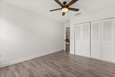 Welcome to this beautifully maintained 2-bedroom, 2-bathroom on Dubsdread Golf Course in Florida - for sale on GolfHomes.com, golf home, golf lot