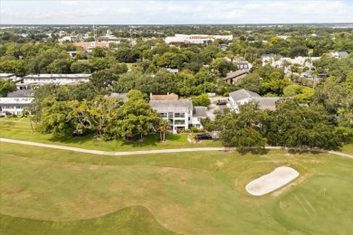 Welcome to this beautifully maintained 2-bedroom, 2-bathroom on Dubsdread Golf Course in Florida - for sale on GolfHomes.com, golf home, golf lot