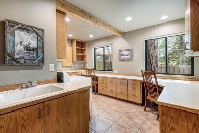 Situated on a peaceful cul-de-sac along the scenic Woodlands on Sunriver Woodlands Golf Course in Oregon - for sale on GolfHomes.com, golf home, golf lot