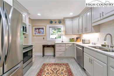 Charming Golf Course Gem in Blowing Rock! 

Welcome to your on Blowing Rock Country Club in North Carolina - for sale on GolfHomes.com, golf home, golf lot