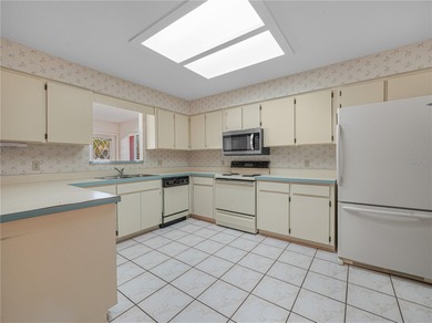 Desirable 55+ community located in Highland Fairways! This on Highland Fairways Golf Club in Florida - for sale on GolfHomes.com, golf home, golf lot