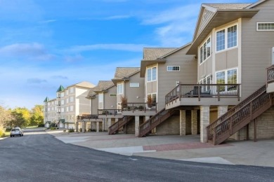 Luxury style townhome at the Valley Condominiums in Coralville on Brown Deer Golf Club in Iowa - for sale on GolfHomes.com, golf home, golf lot