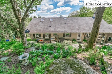Charming Golf Course Gem in Blowing Rock! 

Welcome to your on Blowing Rock Country Club in North Carolina - for sale on GolfHomes.com, golf home, golf lot