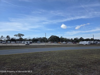GOLF COURSE HOME WITH NEW ROOF COMING. 2 BEDROOMS AND 2 on High Point Golf Club, Inc. in Florida - for sale on GolfHomes.com, golf home, golf lot