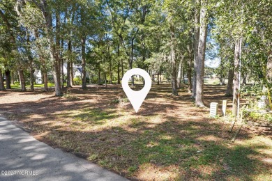 Perfect location to build your coastal home.  Level lot with on Oyster Bay Golf Links in North Carolina - for sale on GolfHomes.com, golf home, golf lot