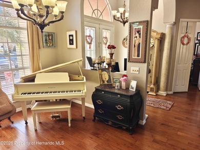 WELCOME TO YOUR BEAUTIFUL POOL HOME!! THIS STUNNING 3,000+ sq on Silverthorn Country Club in Florida - for sale on GolfHomes.com, golf home, golf lot