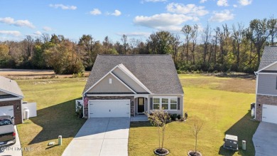 WONDERFUL PROPERTY LOCATED WITH WALKING DISTANCE FROM AYDEN GOLF on Ayden Golf and Country Club in North Carolina - for sale on GolfHomes.com, golf home, golf lot