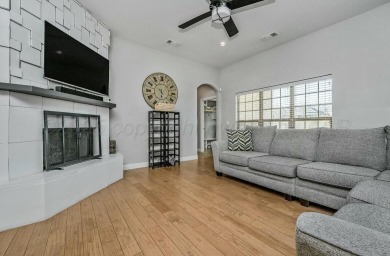 Welcome to your own private oasis in a highly sought-after on Tascosa Country Club in Texas - for sale on GolfHomes.com, golf home, golf lot