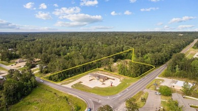 Corner acreage at 1007/255 in Brookeland at Lake Sam Rayburn on Rayburn Country Club in Texas - for sale on GolfHomes.com, golf home, golf lot