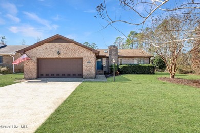 Feel instantly at home as you step into this bright, open on Harbour Point Golf Club in North Carolina - for sale on GolfHomes.com, golf home, golf lot