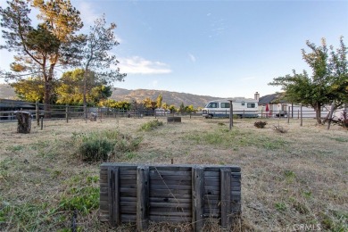 This single-level home is located a few streets from the Oak on Oak Tree Country Club in California - for sale on GolfHomes.com, golf home, golf lot