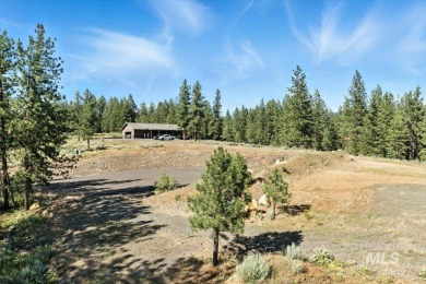 Lot 7 Block 1, conveniently accessible from both the lower Van on Meadowcreek Golf Resort in Idaho - for sale on GolfHomes.com, golf home, golf lot
