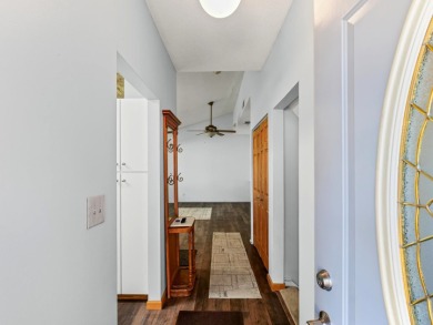 TWO FAMILY UNIT: ONE IS THREE BEDROOM WITH TWO FULL BATHROOMS on Willow Pond Golf Course in Illinois - for sale on GolfHomes.com, golf home, golf lot